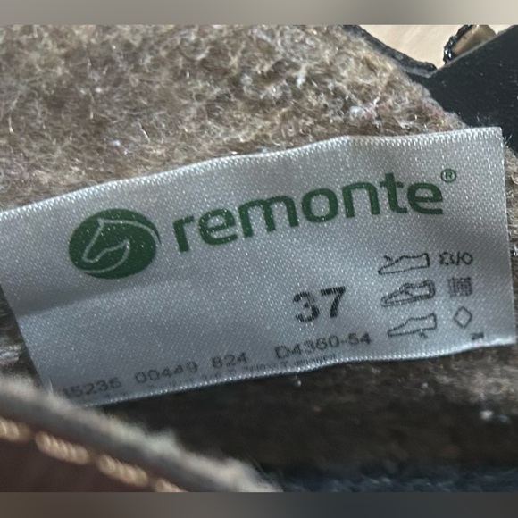 Remonte Women’s Double Zip Ankle Booties - Picture 7 of 7